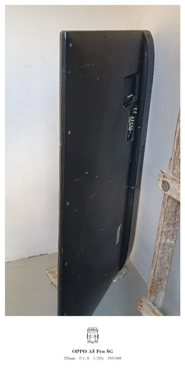 Tv lG 60 polegadas retirada de peça  - Foto 2