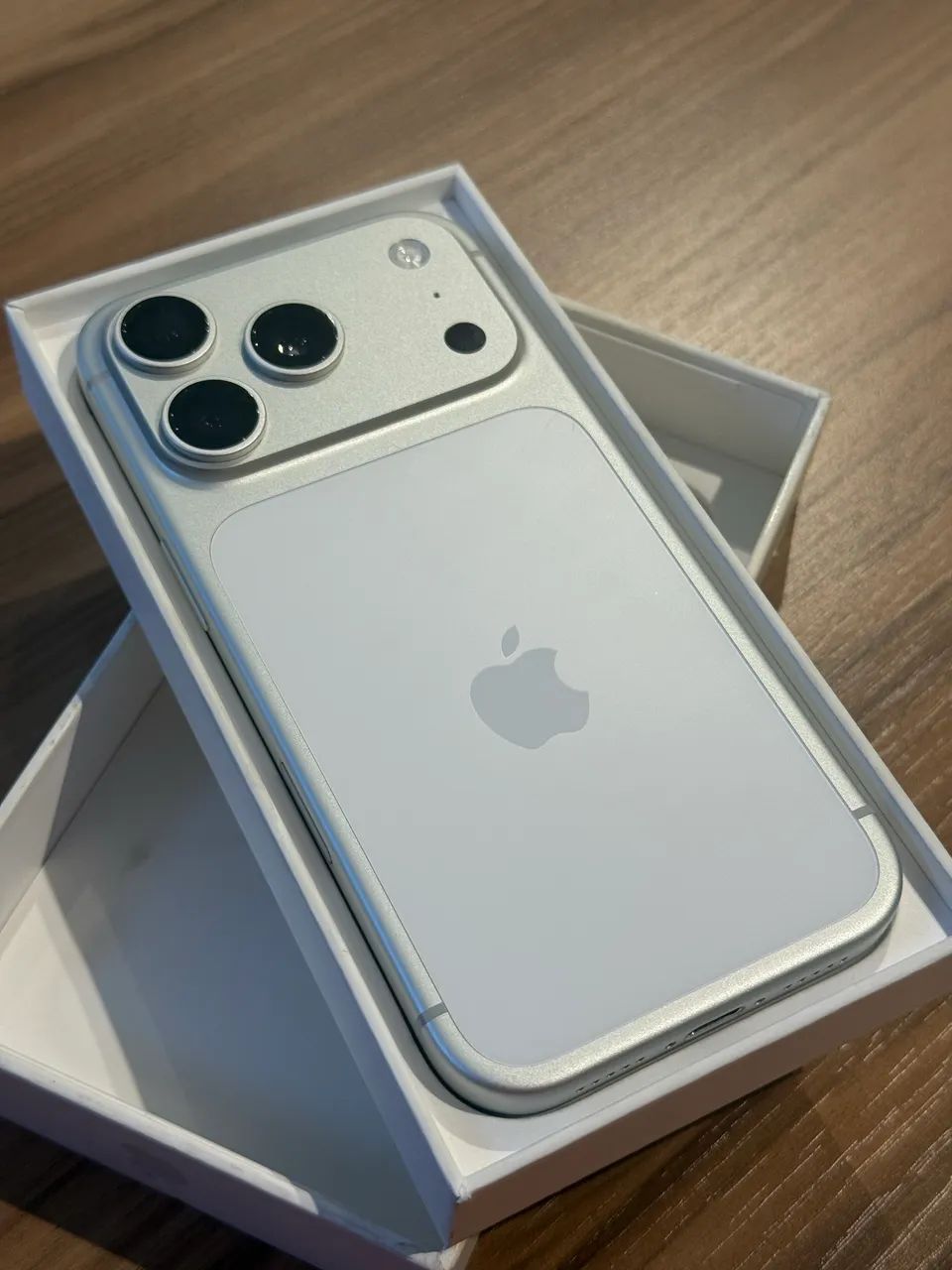 iPhone 17 Pro 256GB Impecável 