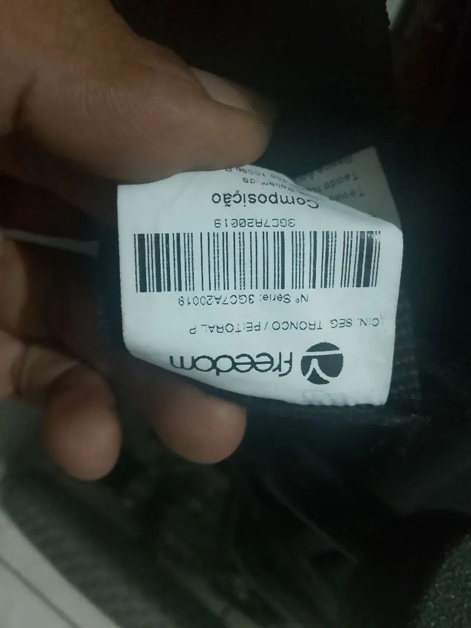 Vendo uma cadeira de rodas elétrica feedom  - Foto 5