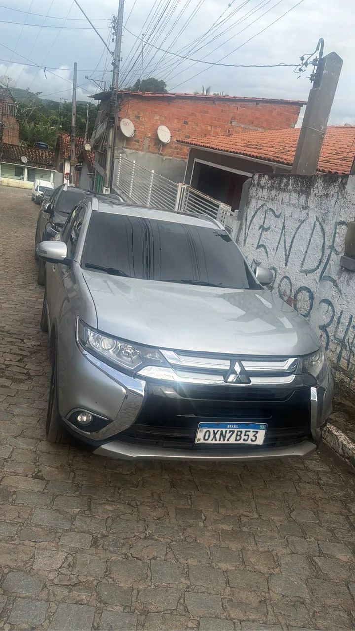 Mitsubishi Outlander OUTLANDER COMFORT 2.0 16V Aut. 2018