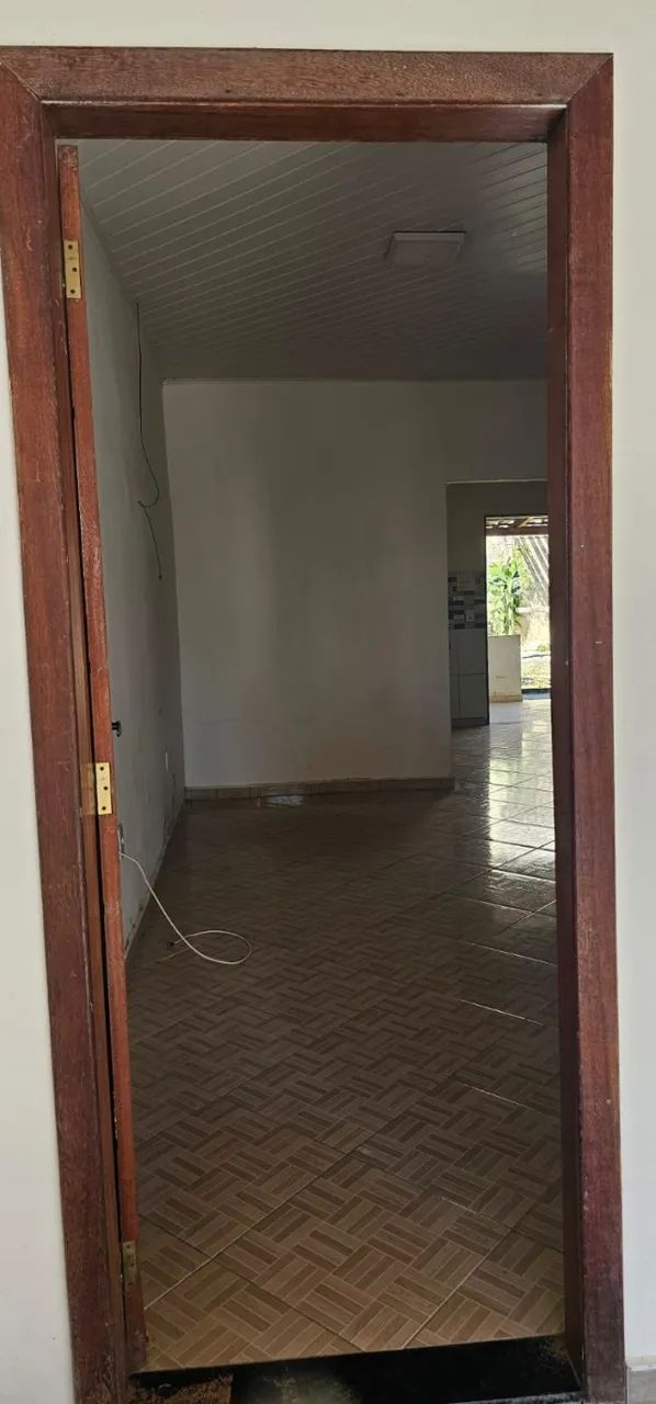 CASA CENTRO ESCRITURADA APTA A FINANCIAMENTO  - Foto 4