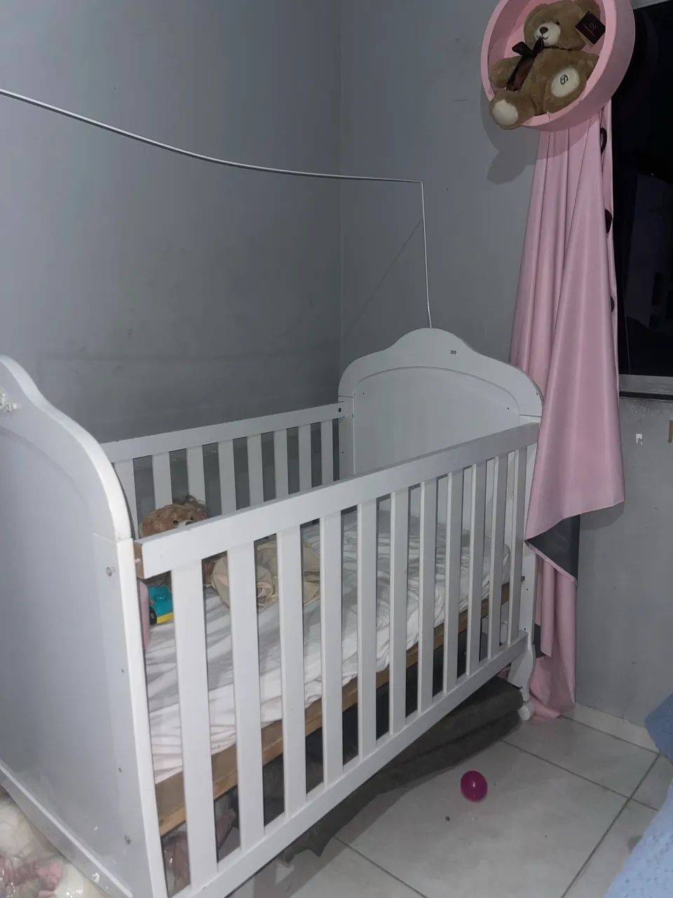 Cradle with two usage marks65580437538434121