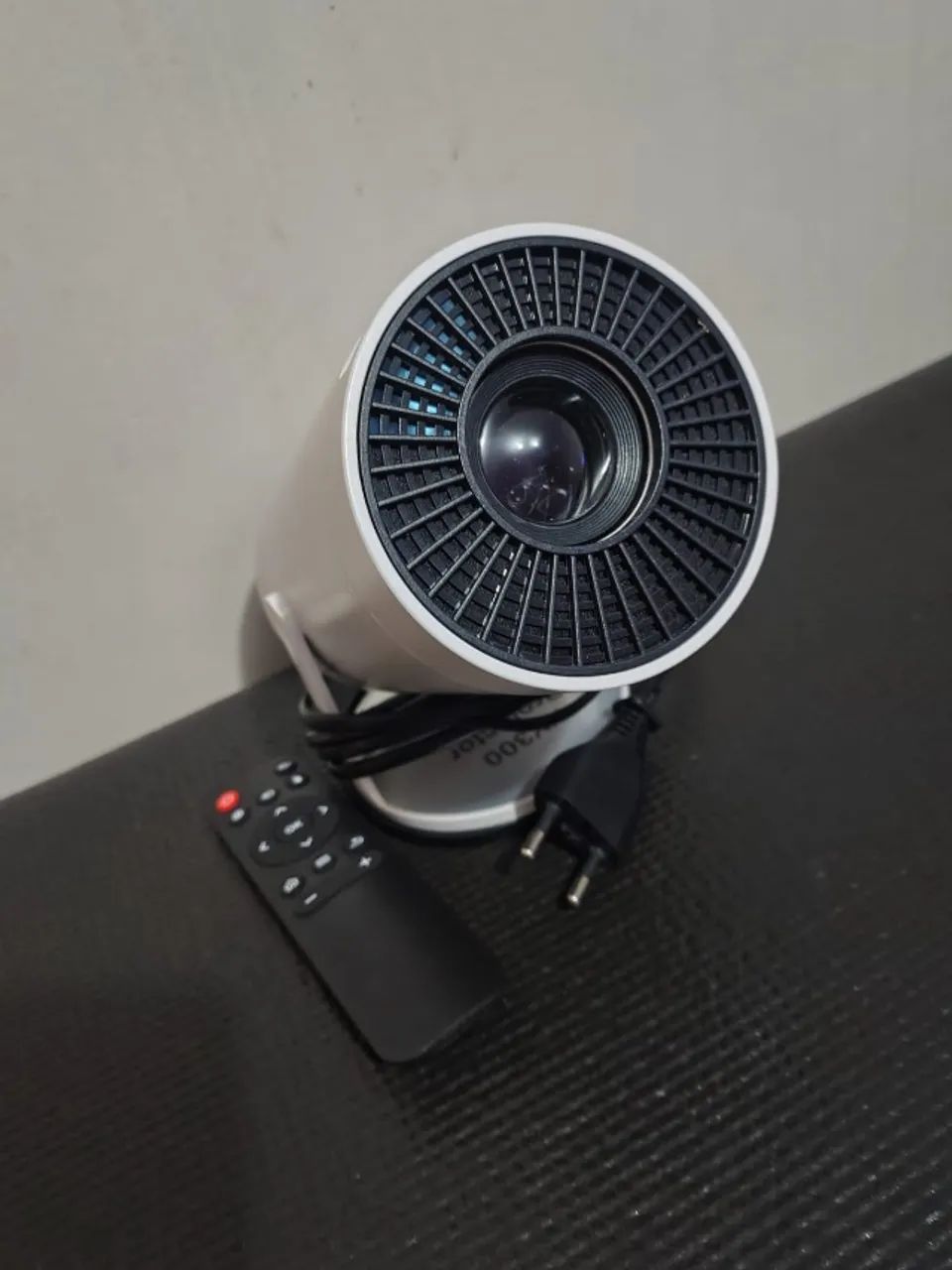 rojetor Inteligente Mini HY300 - Foto 2