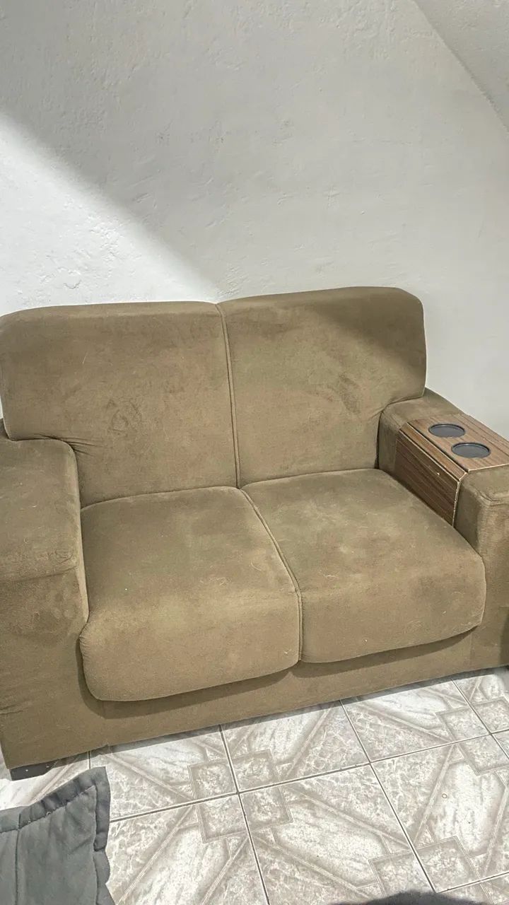 Sof á 2 lugares + porta copos - Foto 2