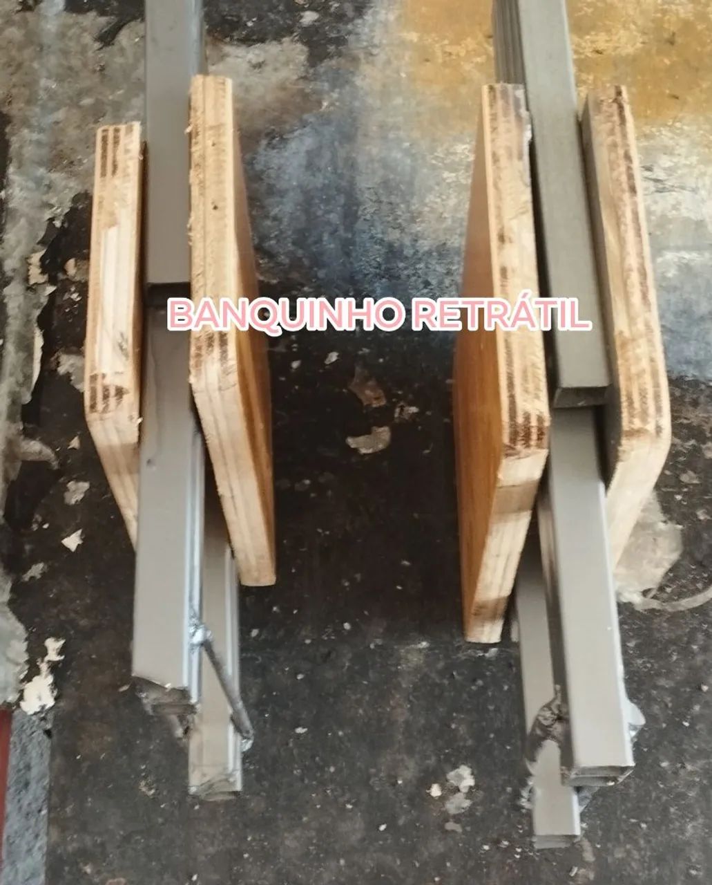 JR SERRALHEIRO, VENDO portão e banquinho retrátil e outros - Foto 3