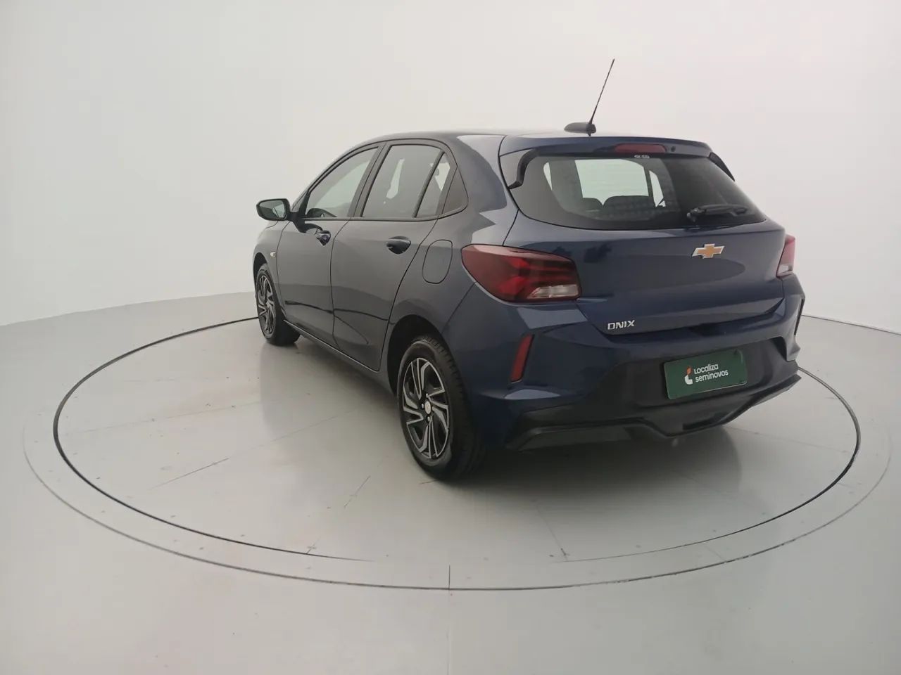 Chevrolet Onix Hatch 1.0 12V Flex Mec. 4P, foto 3 de 18