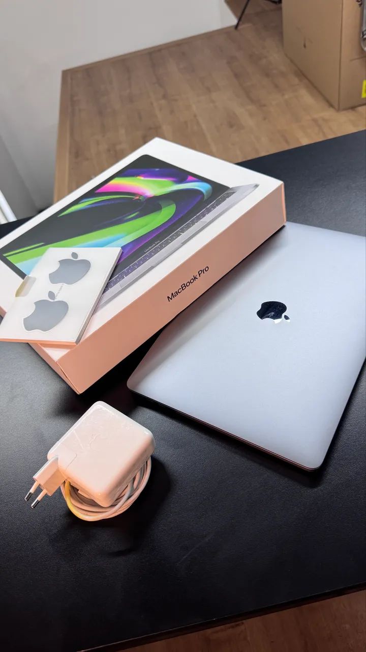 Macbook PRO M2 8gb 256gb 13? 2022 Touchbar - Notebooks - Centro