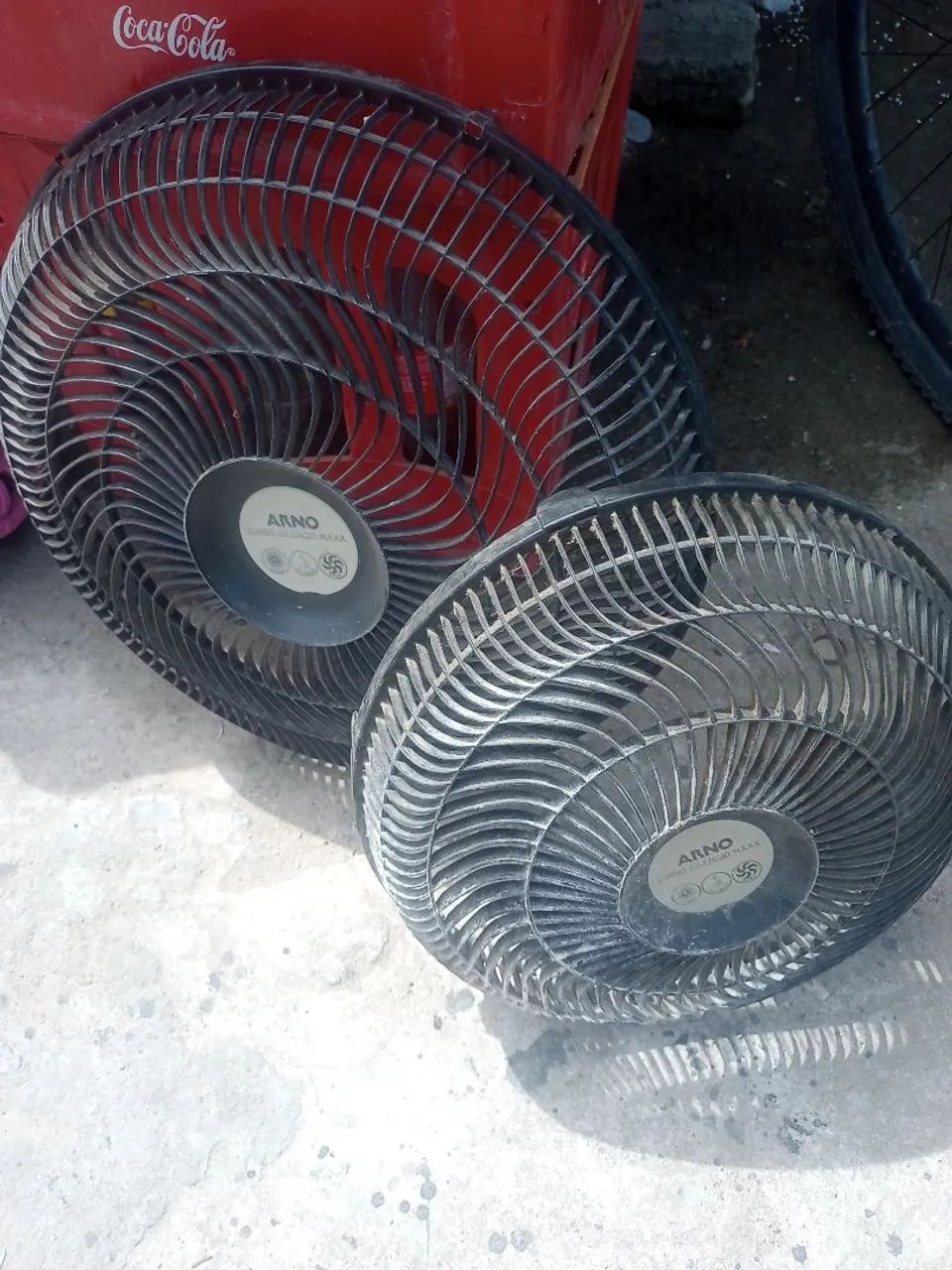 Vendo duas grades ventilador arno