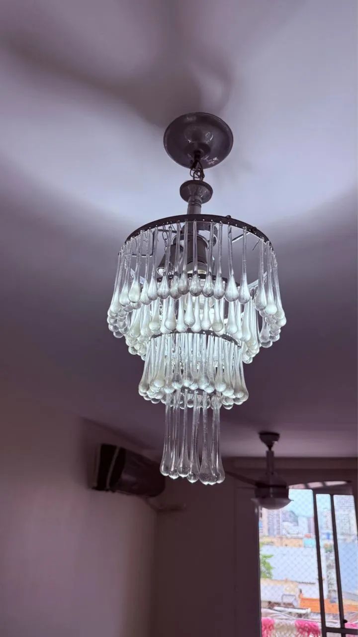 Lustre de vidro 