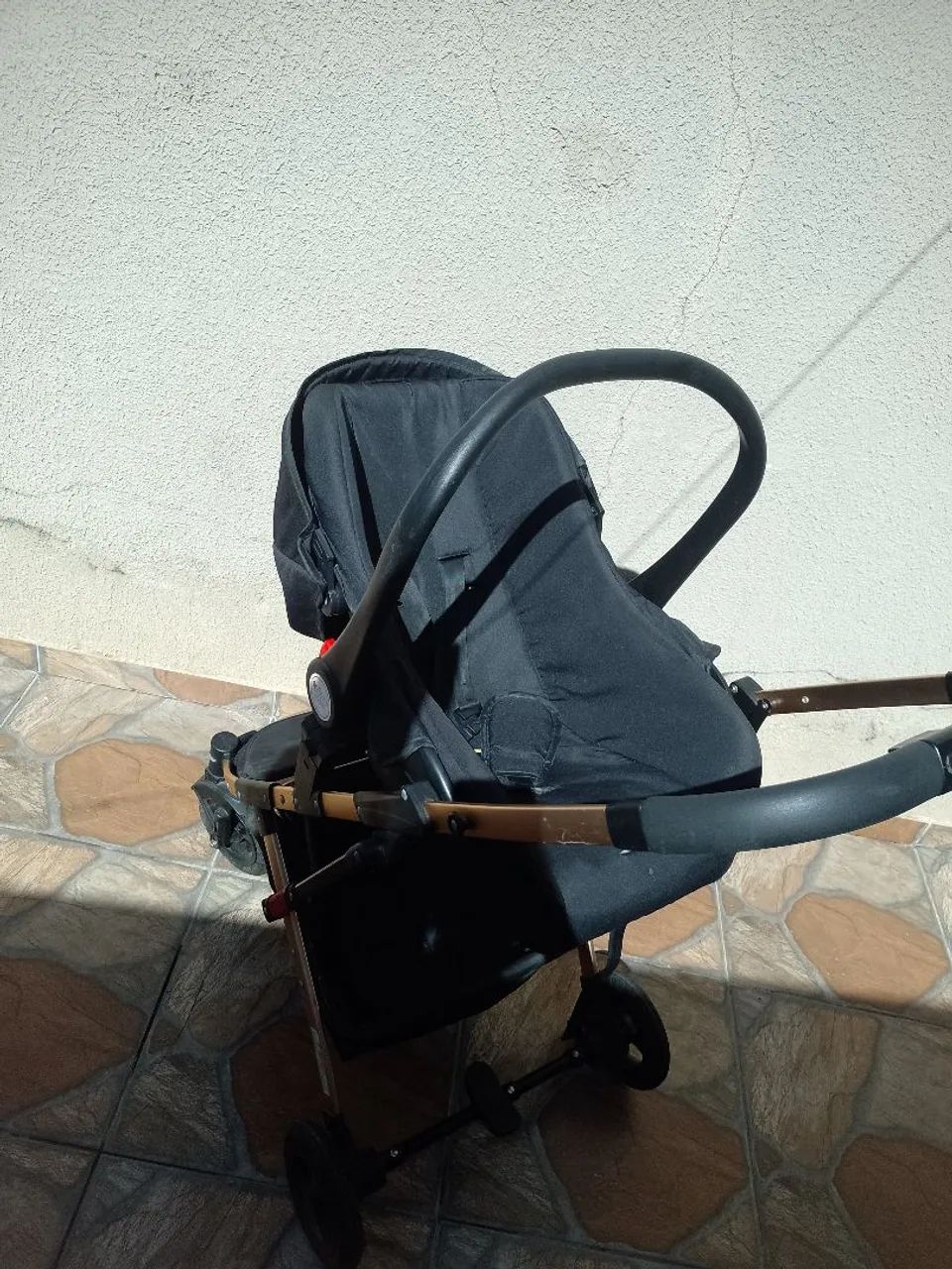 Carrinho Moisés + bebê conforto  - Foto 5