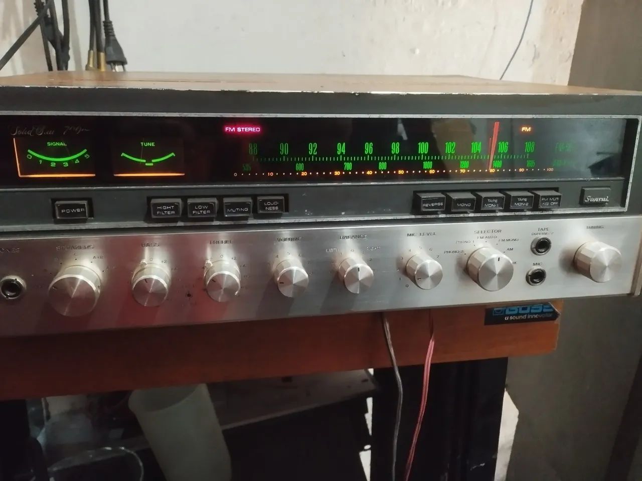 Receiver Sansui modelo 7000