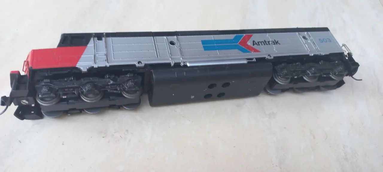 Locomotiva Amtrak FP45 escala HO  - Foto 5