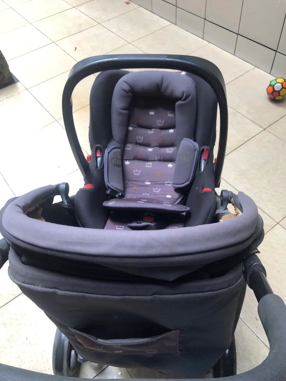 VENDO CARRINHO E BEBÊ CONFORTO  - Foto 3