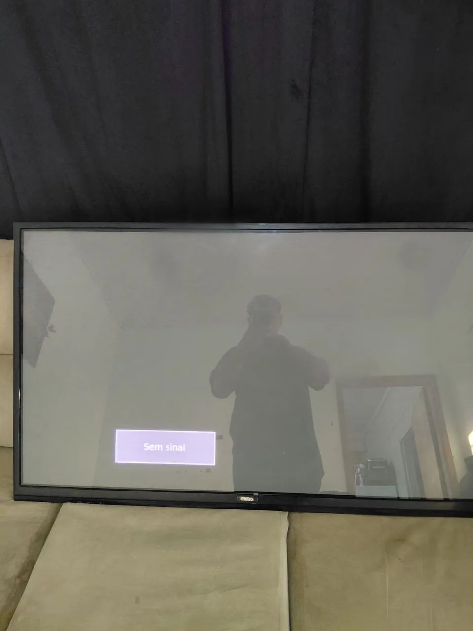 TV Philco 50 polegadas  pra venda unico defeito demora um pouco pra ligar   - Foto 2