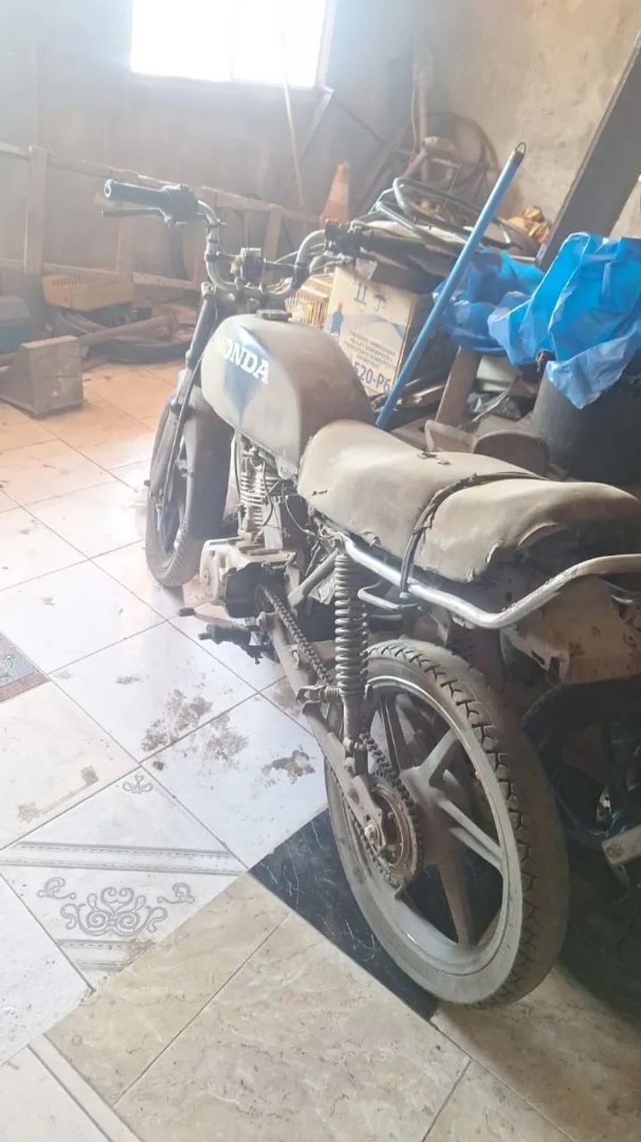 Honda 125 barata 