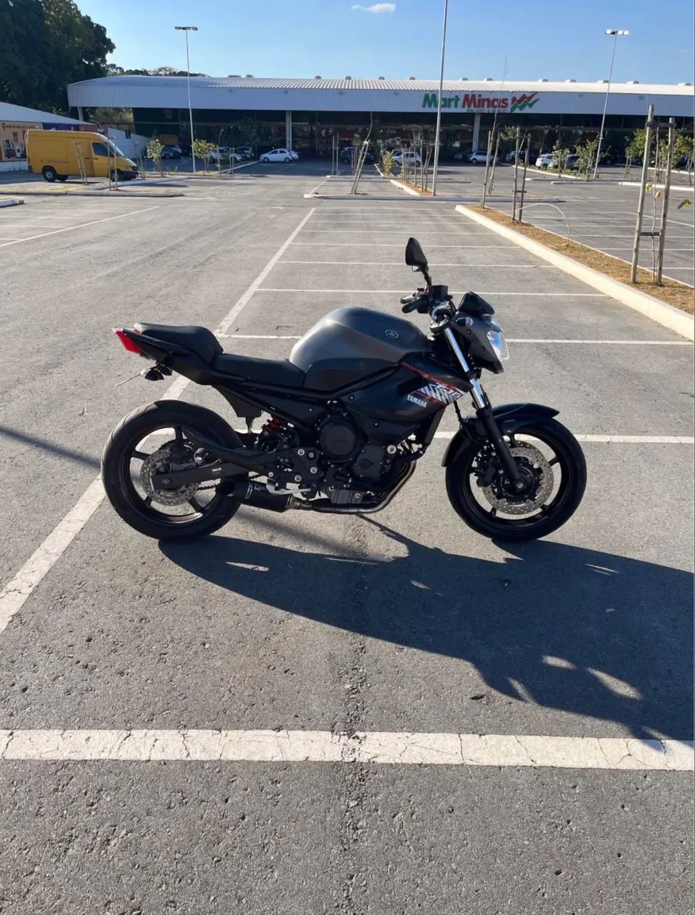 Xj6 N 2019  - Foto 2