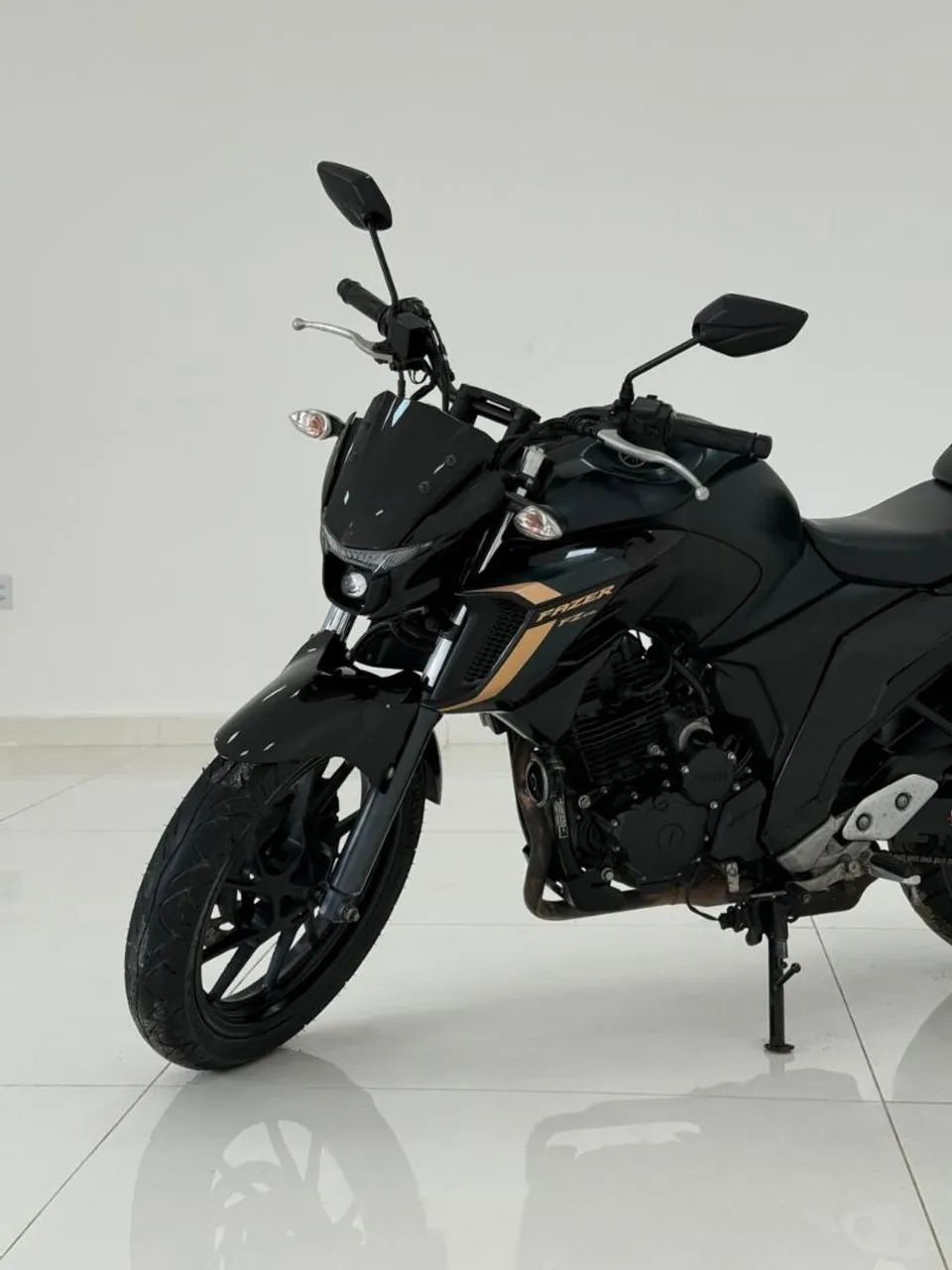Yamaha fz25 ano 2024 apenas 8.000 km rodados 