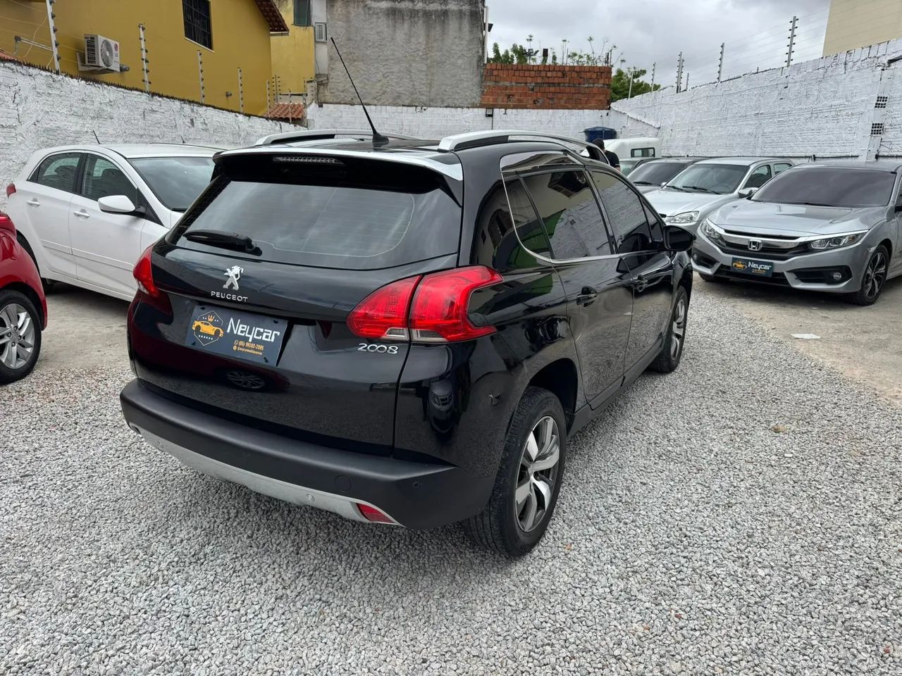 Peugeot 2008 Aut. 2017 - Foto 6
