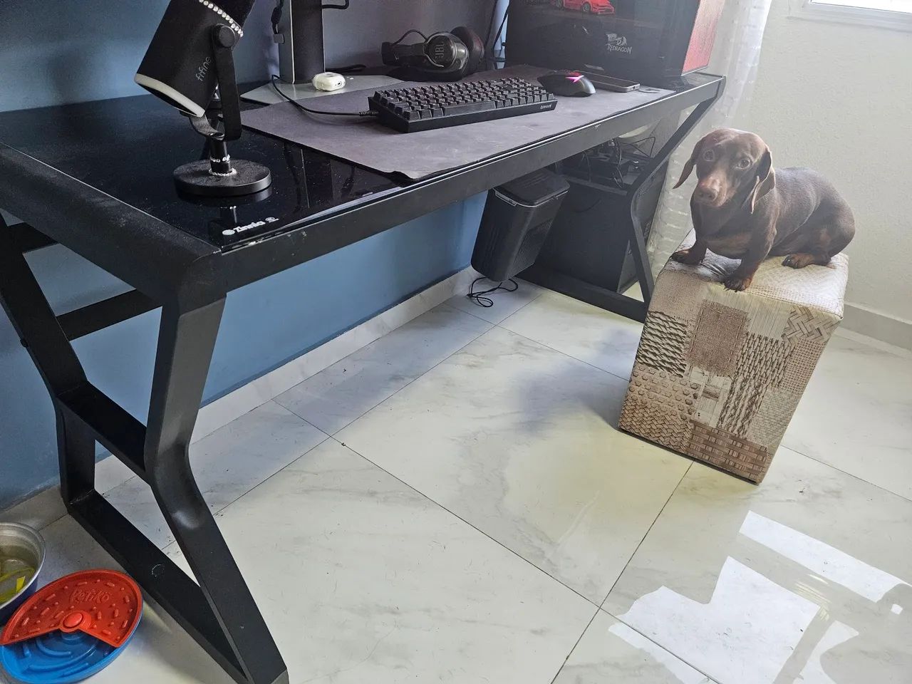 Mesa de Vidro com pés de ferro Zinnia