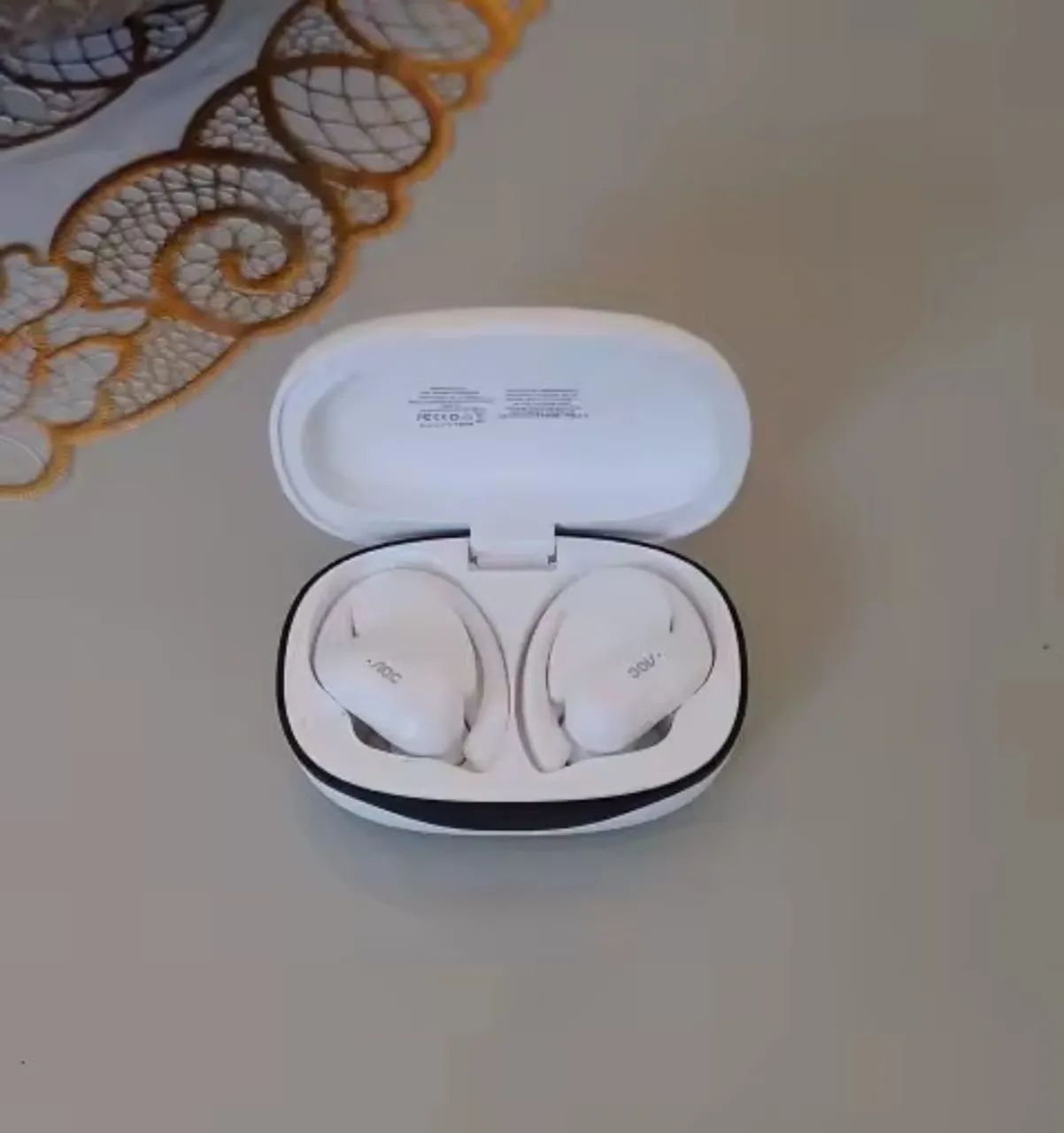 Fone bluetooth AOC Branco R$ 75 - Foto 5