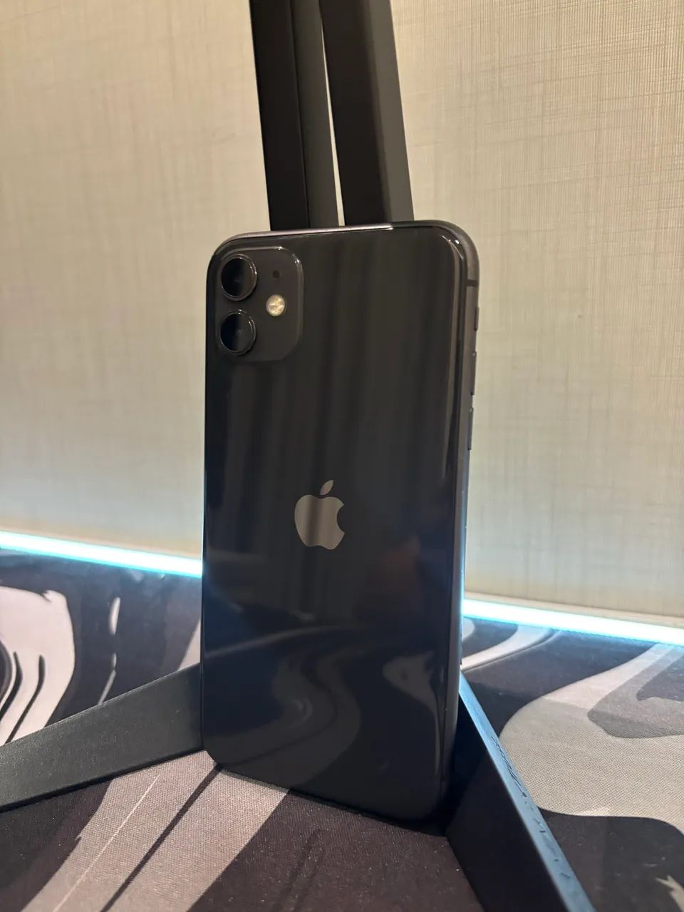 iPhone 11 128GB - EXCELENTE ESTADO, PRONTO PARA USO 