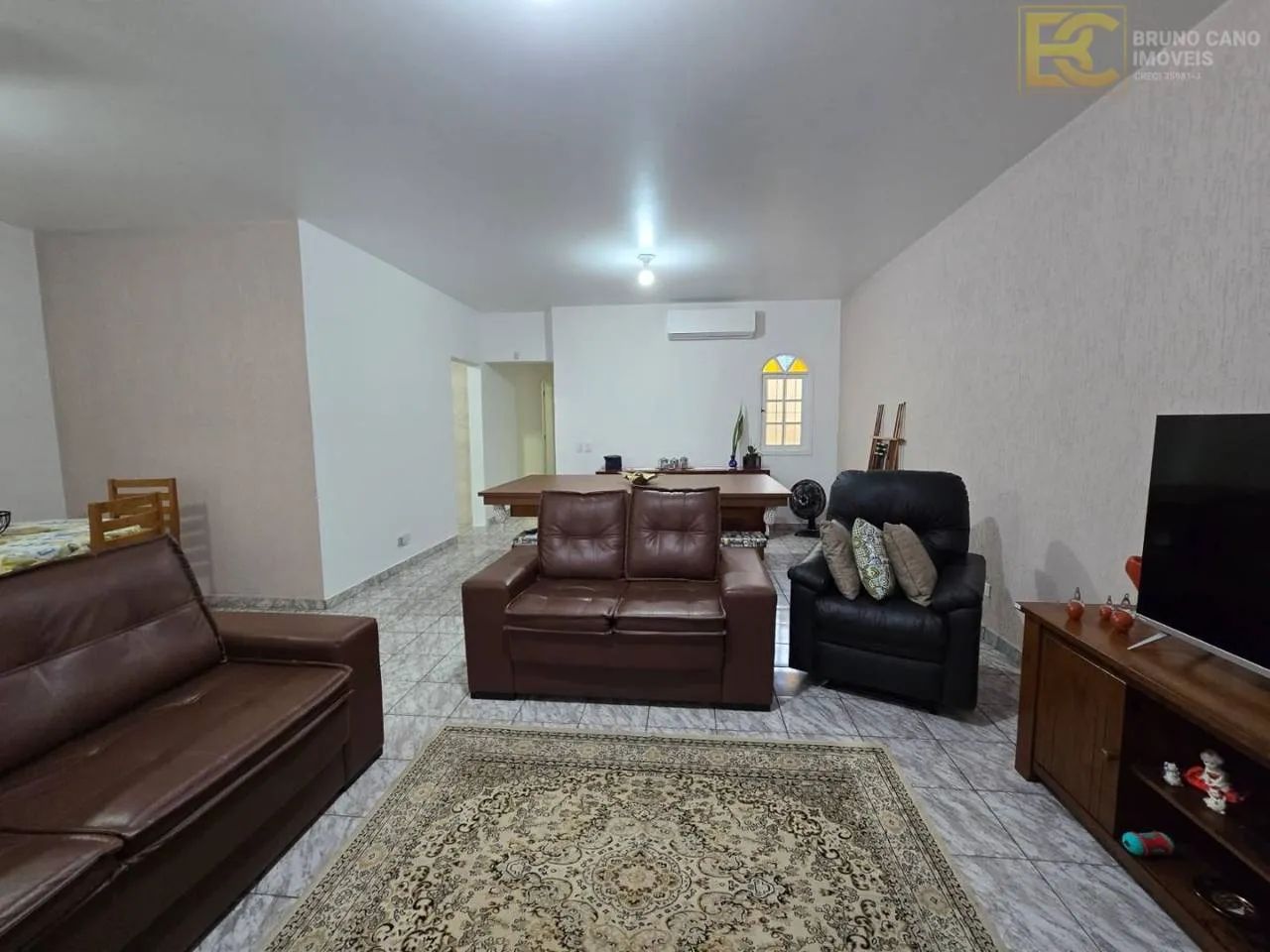 Casa a 800 metros da praia com 3 quartos! - Foto 4