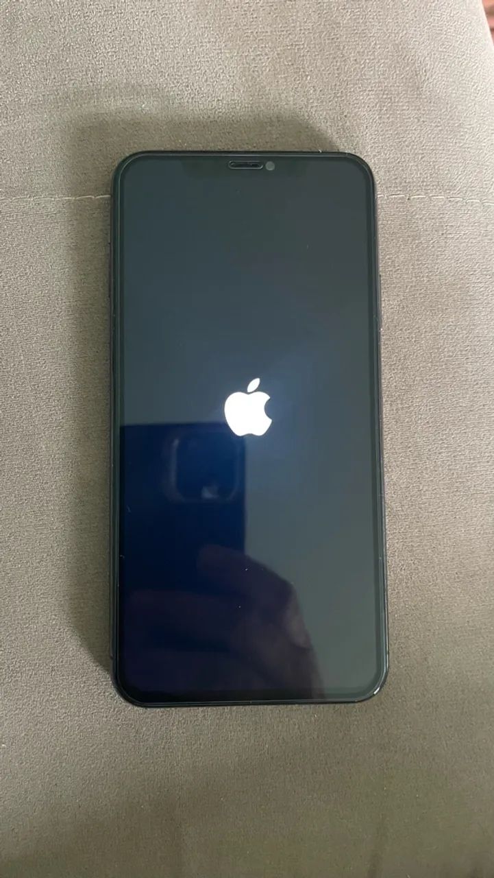 Vendo celular iPhone 11  pro max 128 Gb - Foto 4