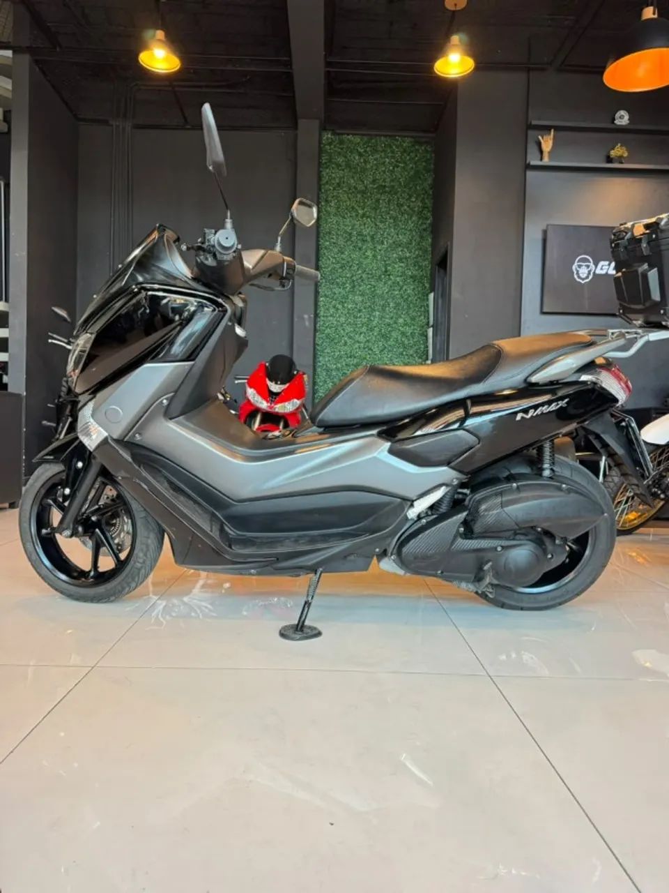 YAMAHA - NMAX - Foto 3