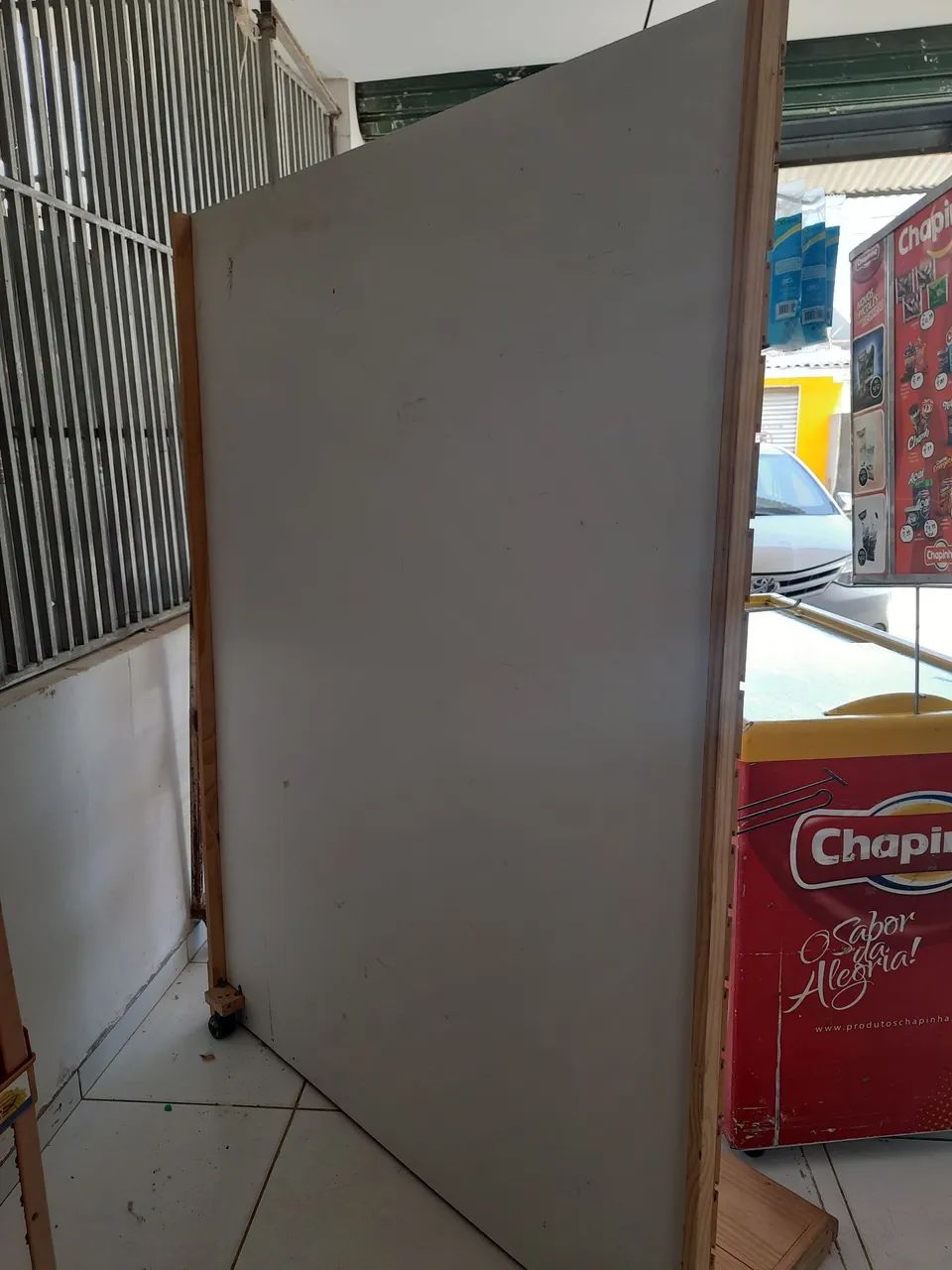 Expositor de descartável - Foto 2
