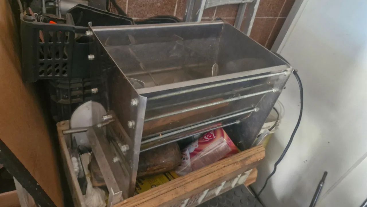 Misturador de carne e massas construído de forma artesanal - Foto 2