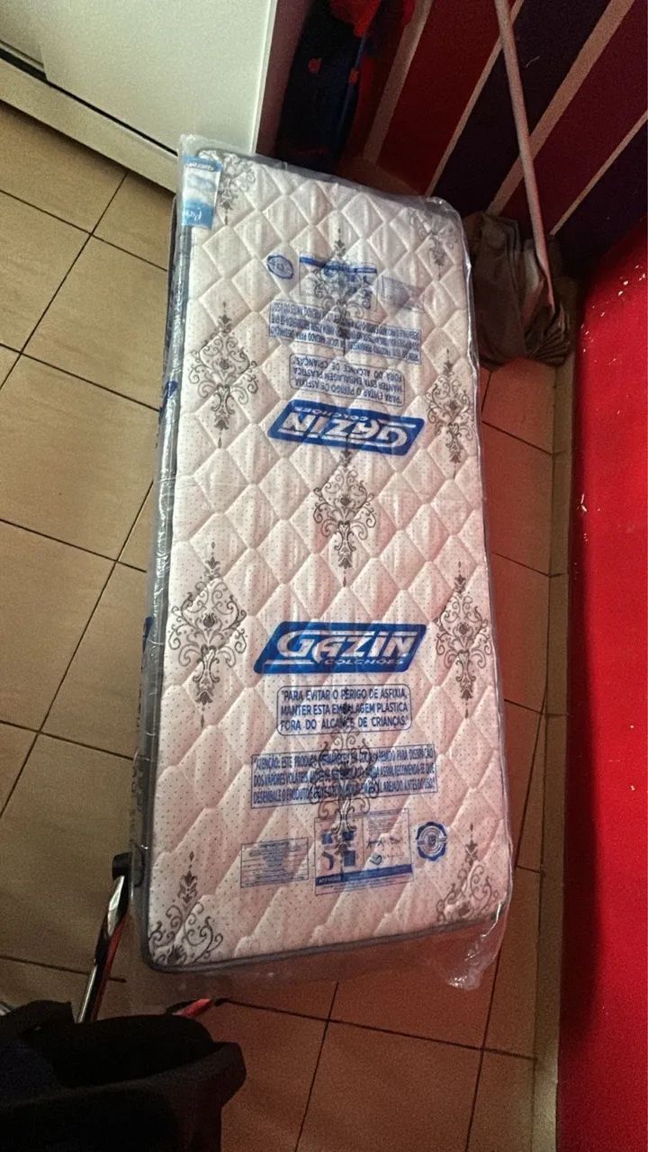 2 colchões 180 cada
