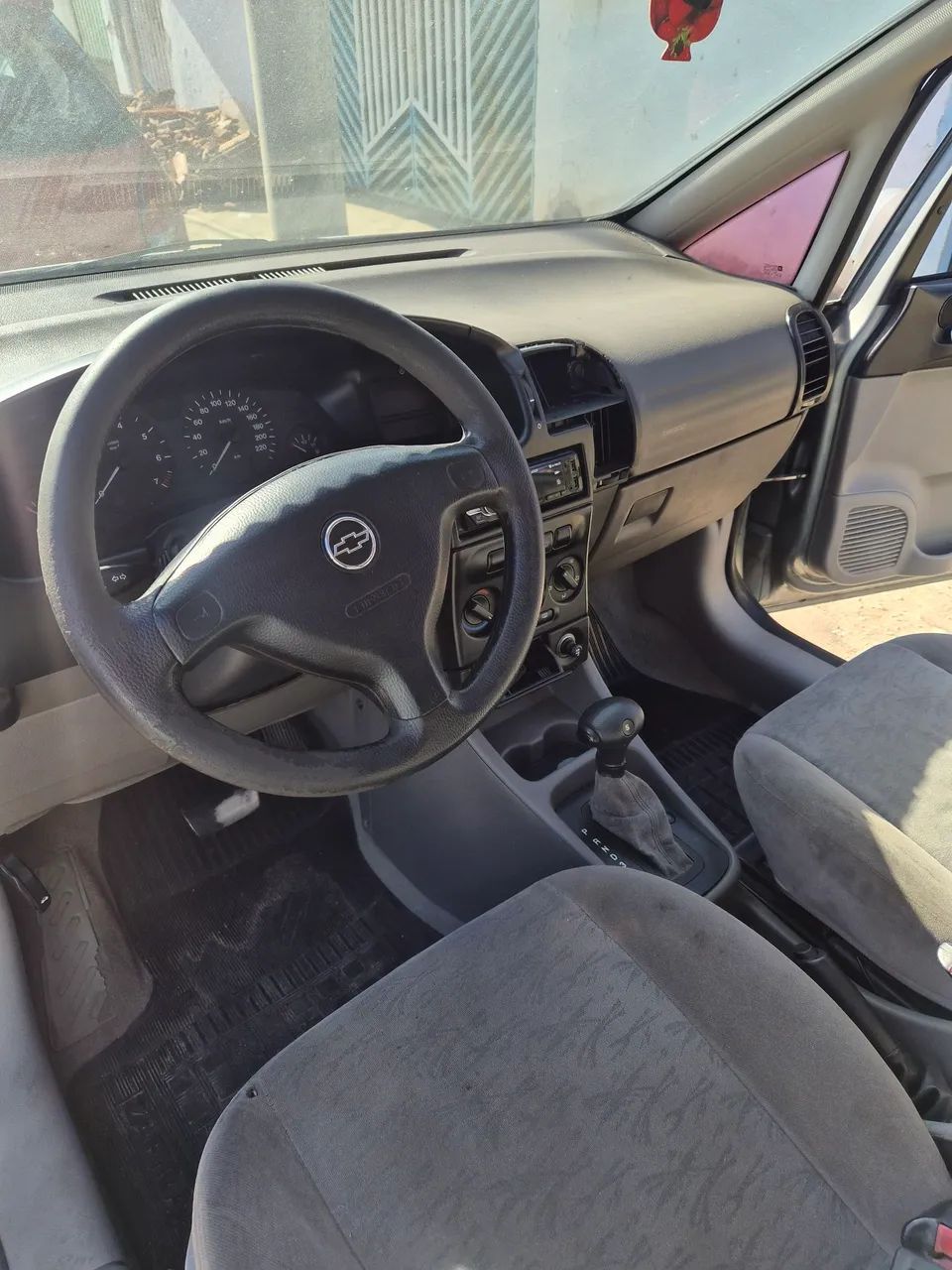 Chevrolet Zafira ZAFIRA 2.0/ CD 2.0 8V MPFI 5P AUT. 2003