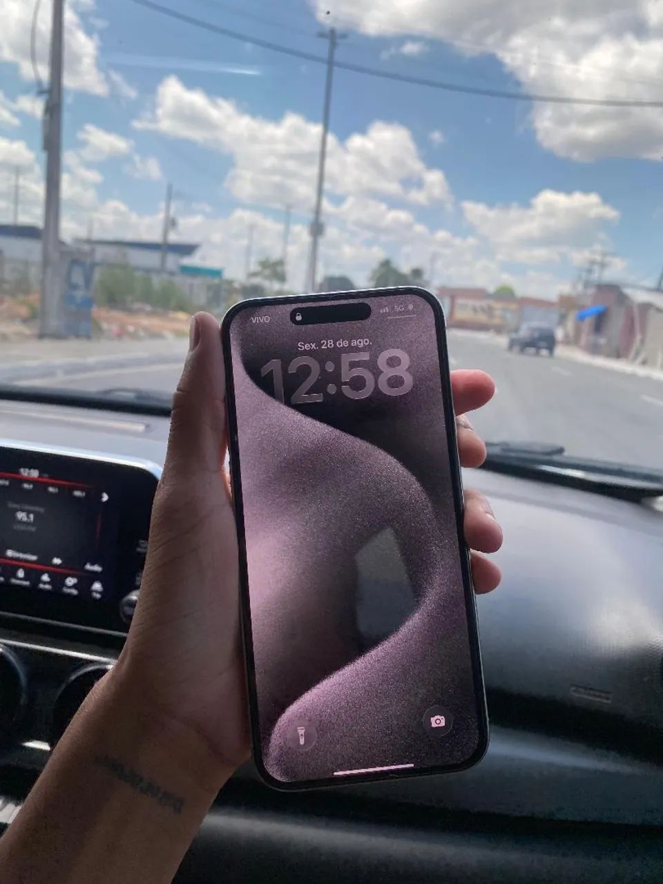 iPhone 15 pro max 1TB - Foto 2