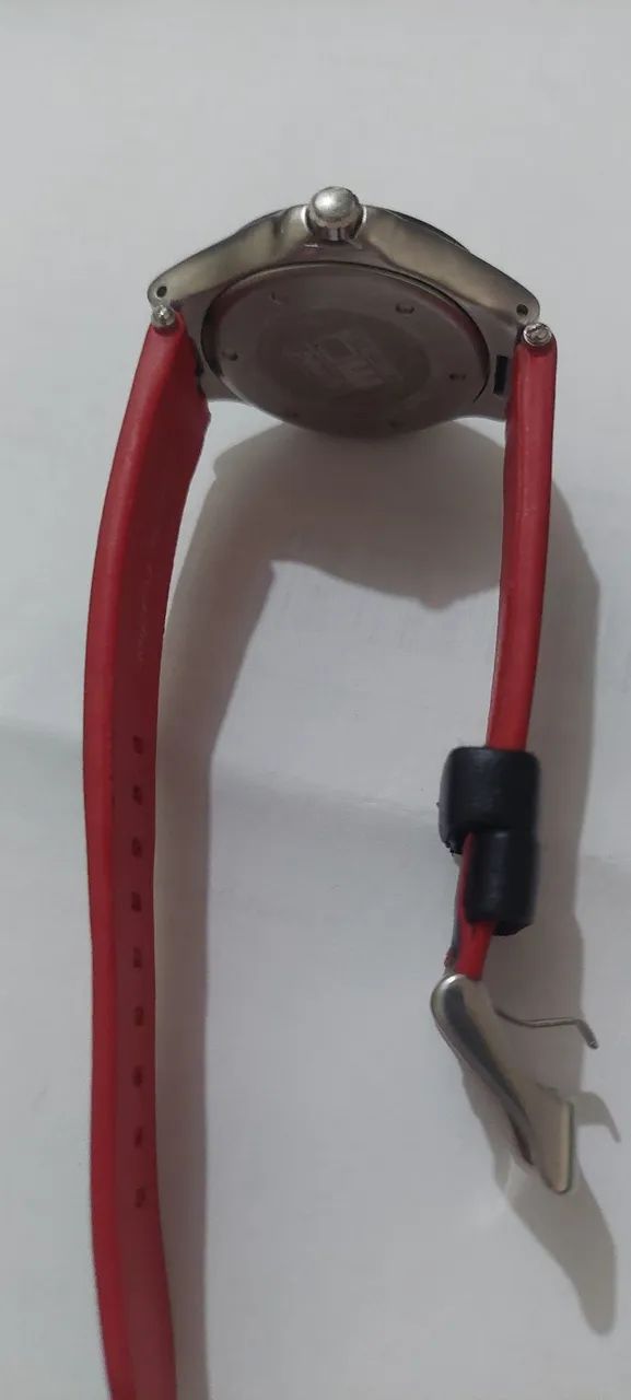 Relógio marca Momo Design  - Foto 4