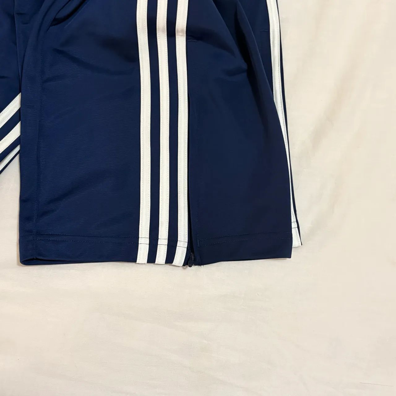 calça adidas firebird azul marinho - Foto 2