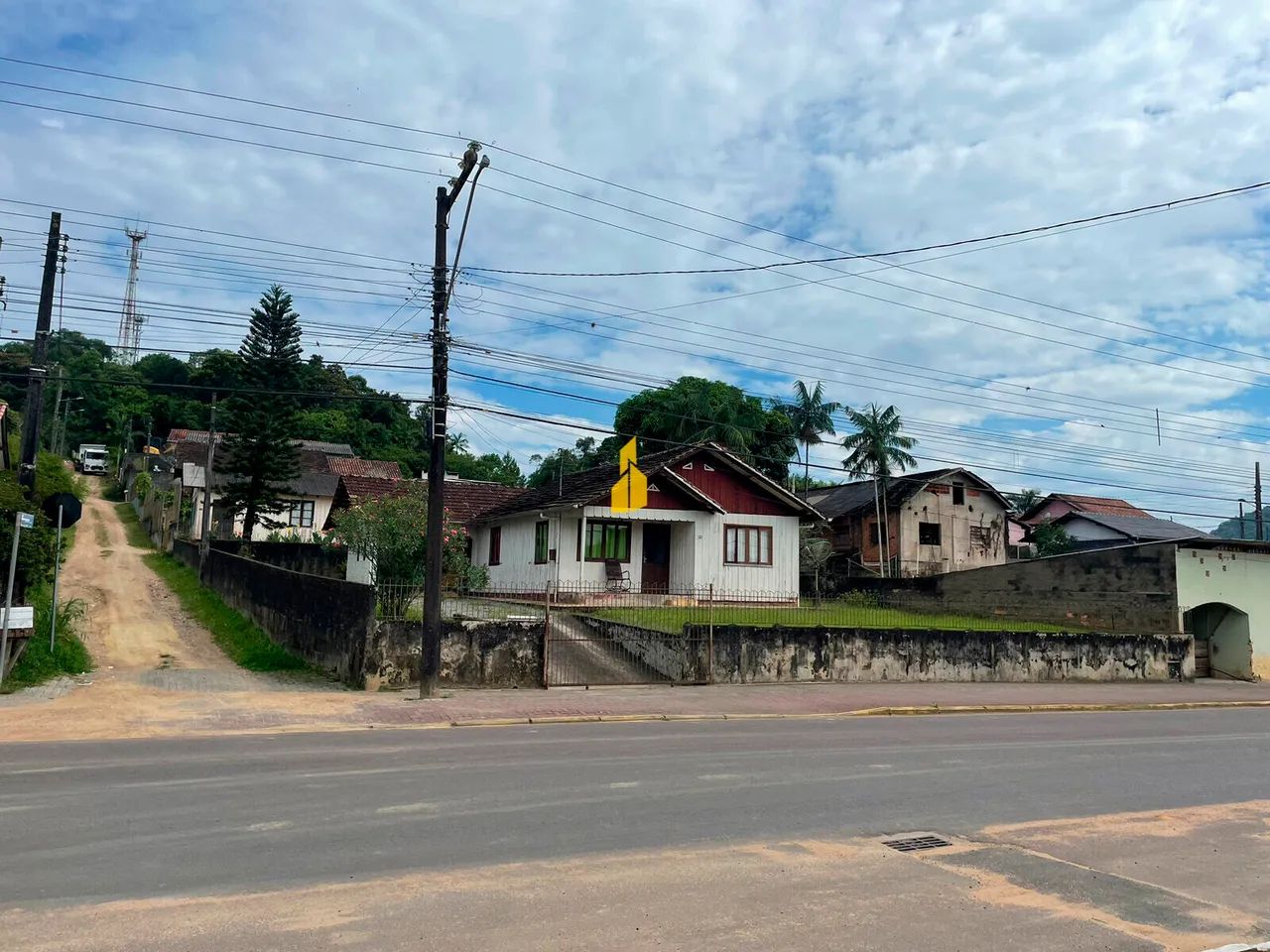 Casa com terreno de 509 m² - Foto 3