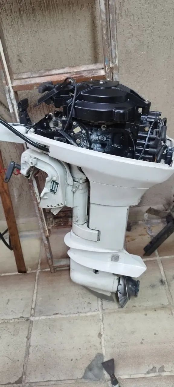 VENDO MOTOR DE POPA JOHNSON 15 HP - Foto 2