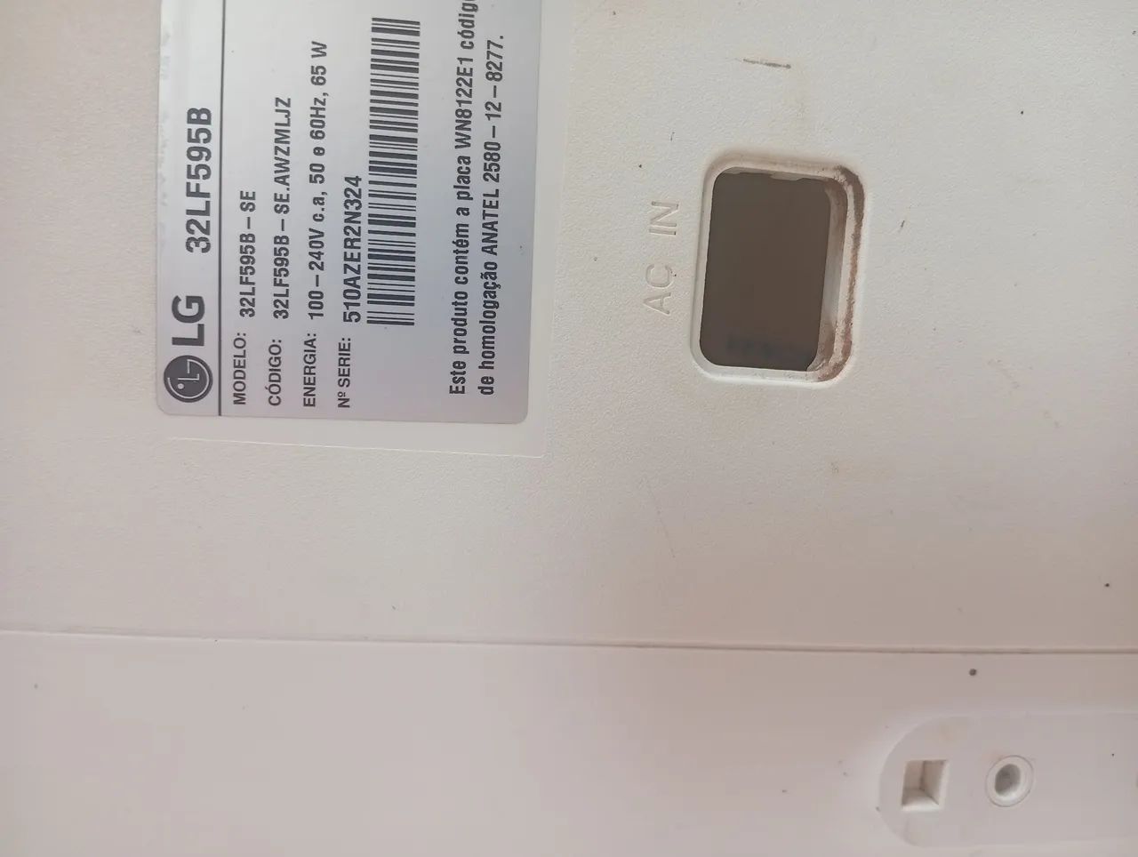 Vendo tv LG 32 smart  - Foto 2