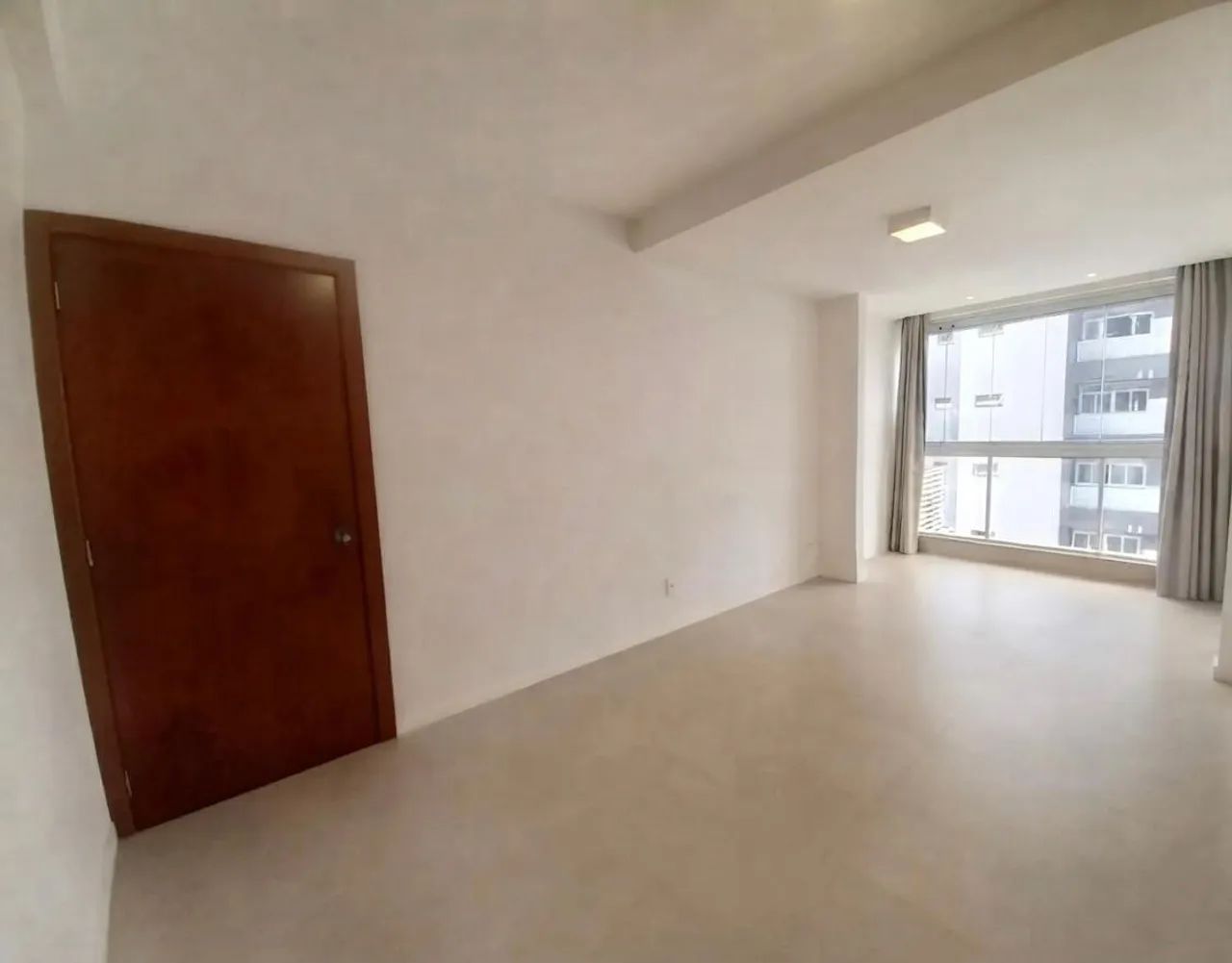 Apartamento quadra do mar Mata da Praia - Foto 3
