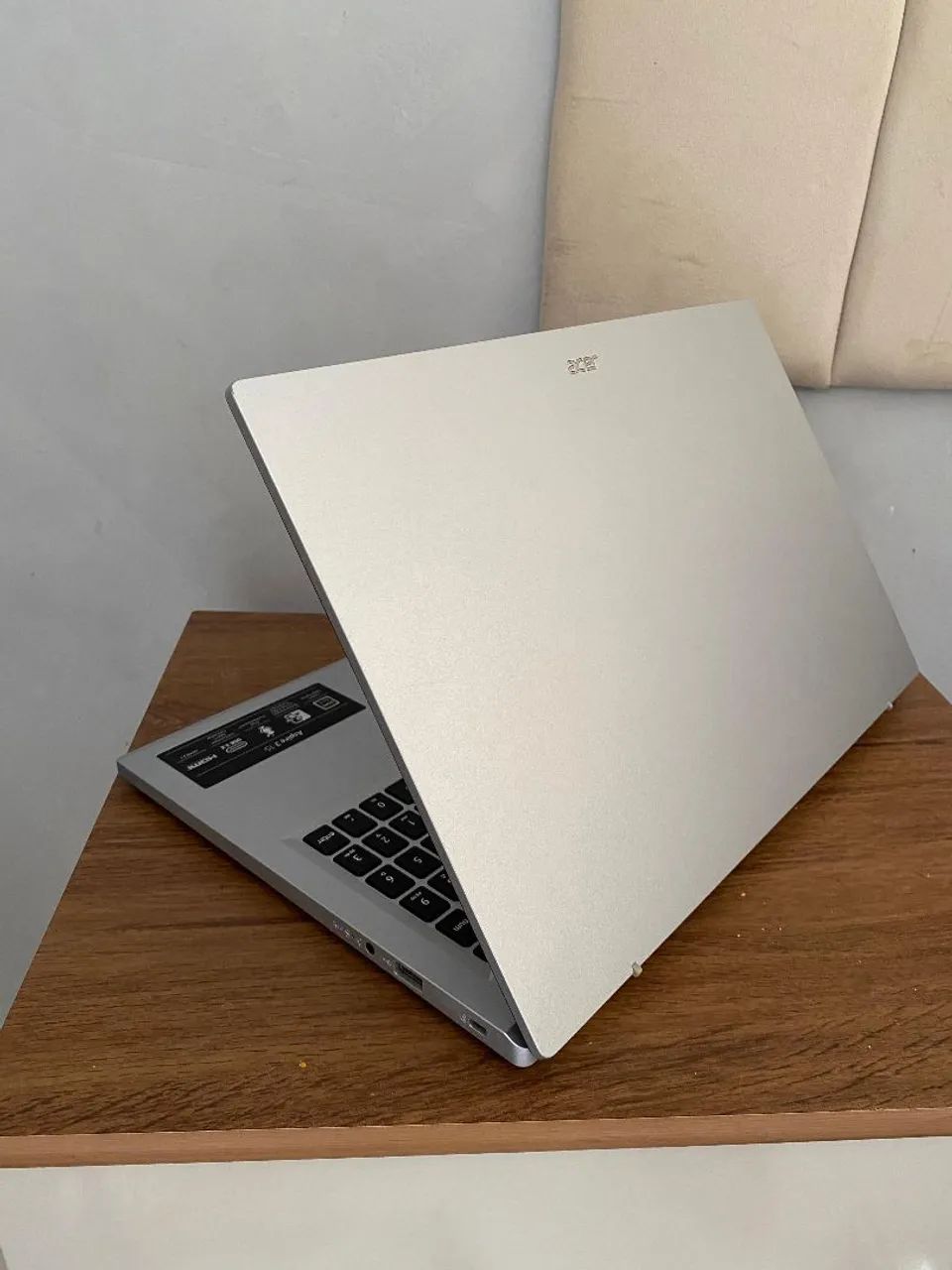 Notebook Acer - Core I3 - 8Gb Ram DDR5- Já Formatado- Está Novinho  - Foto 5