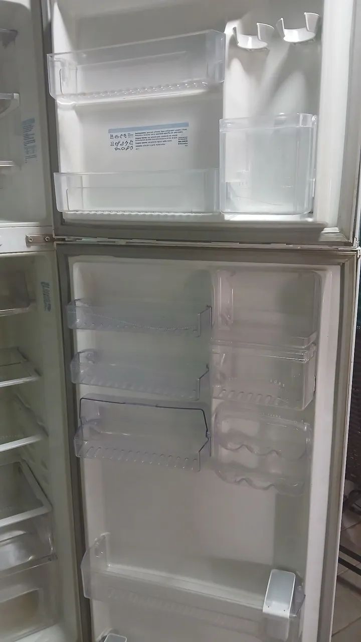 Vende se geladeira - Foto 3