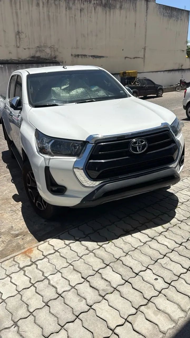Toyota Hilux CD 4X4 2.8 DIESEL AUT. 2021