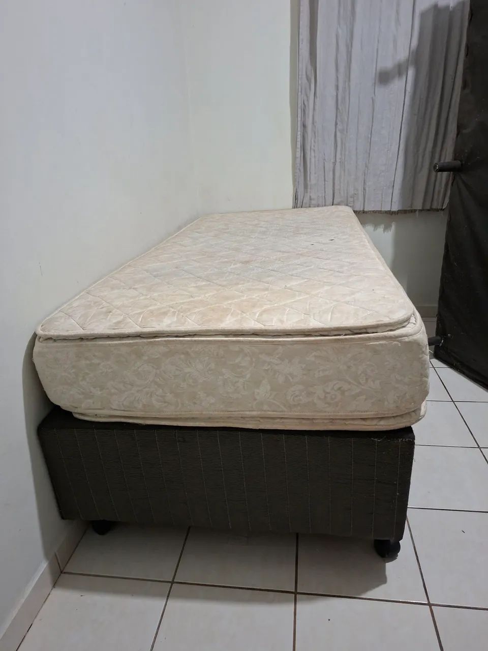 Cama box solteiro