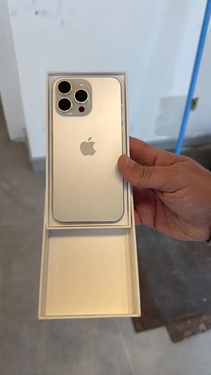 Iphone 15 Pro Max 256GB - Foto 2