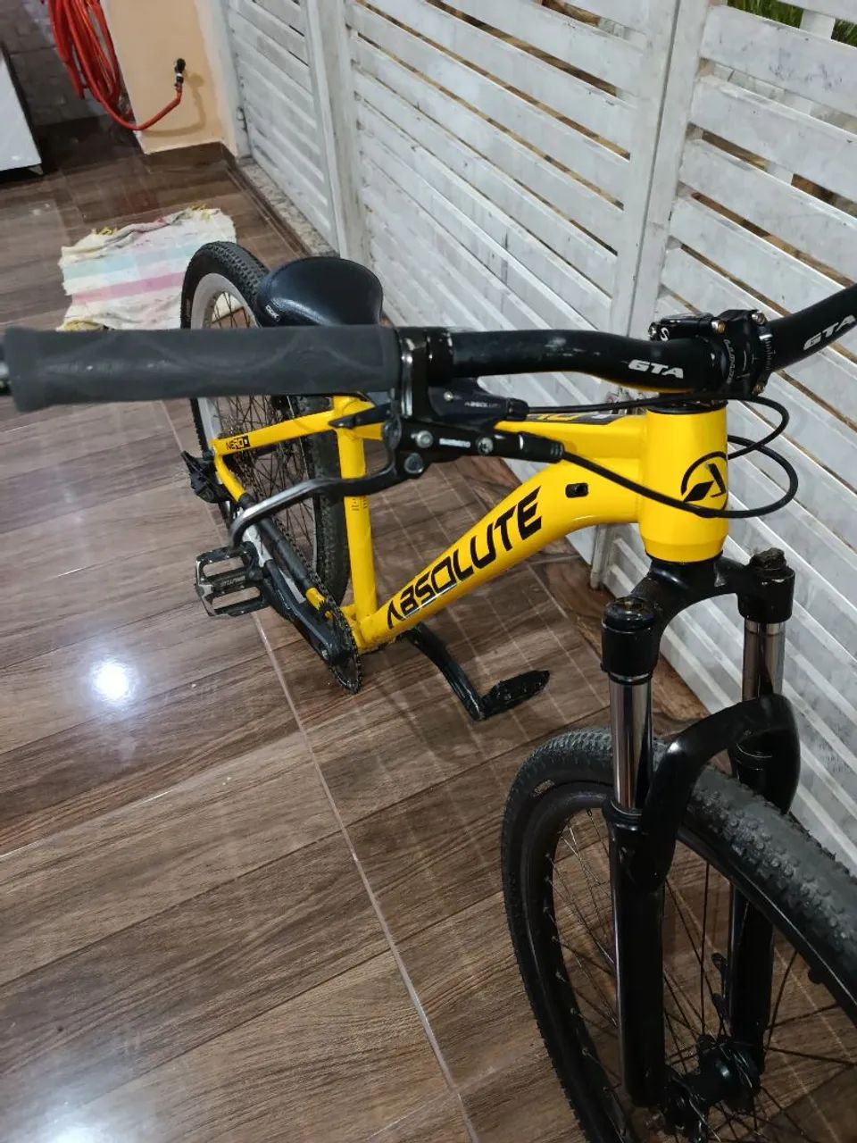 VENDO ABSOLUTE NERO 5 PRATICAMENTE NOVAA!! - Foto 3