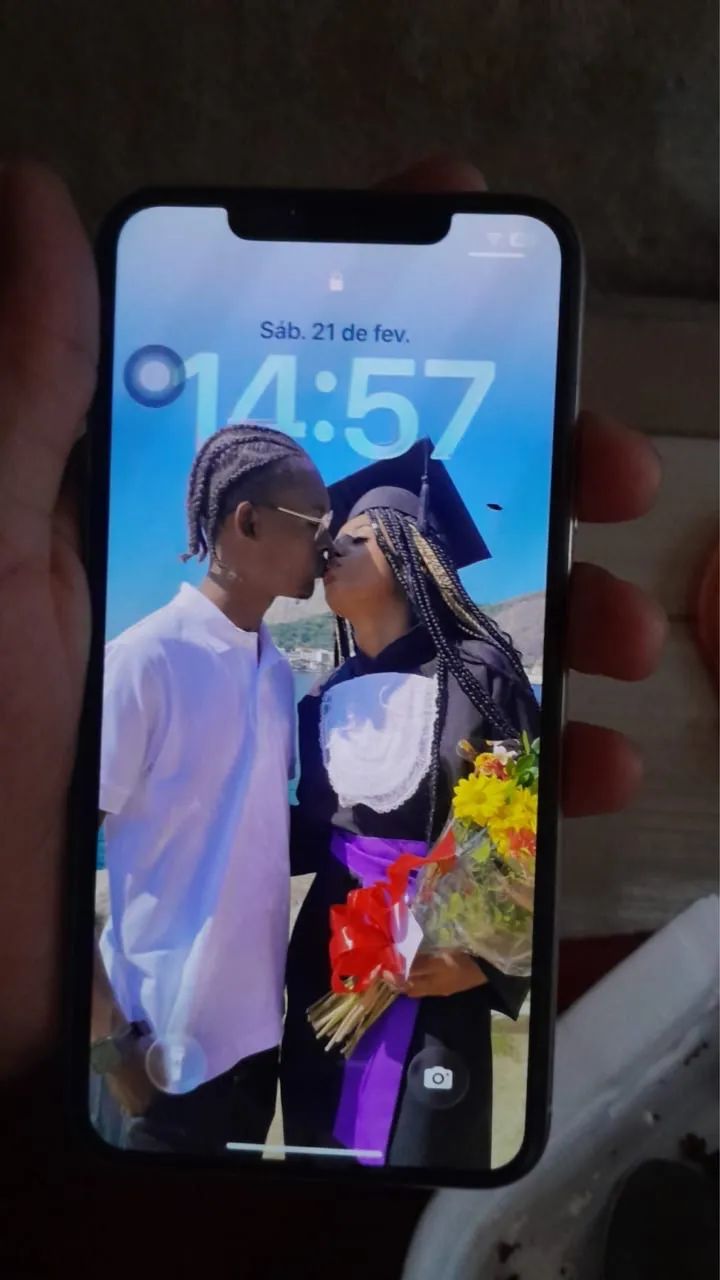 Vendo iPhone 11 Pro Max 