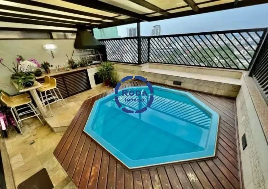 Cobertura com piscina no Embaré/santos