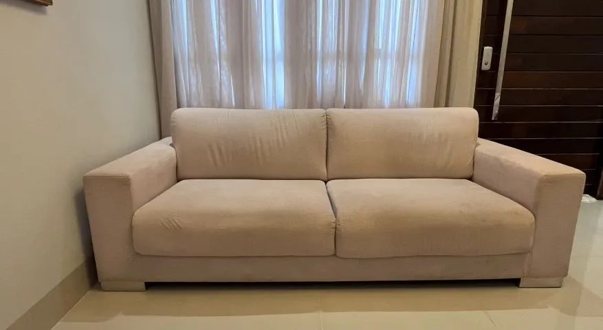 Conjunto de Sofás em Linho Cor Cru - 2 e 2 lugares - Excelente Estado - Foto 4