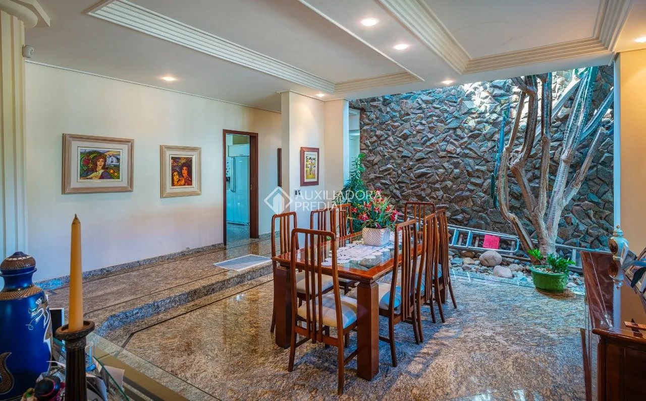 Casa a venda com 5 Suítes no Parque São Jorge - Itacorubi - Florianópolis - SC - Foto 3