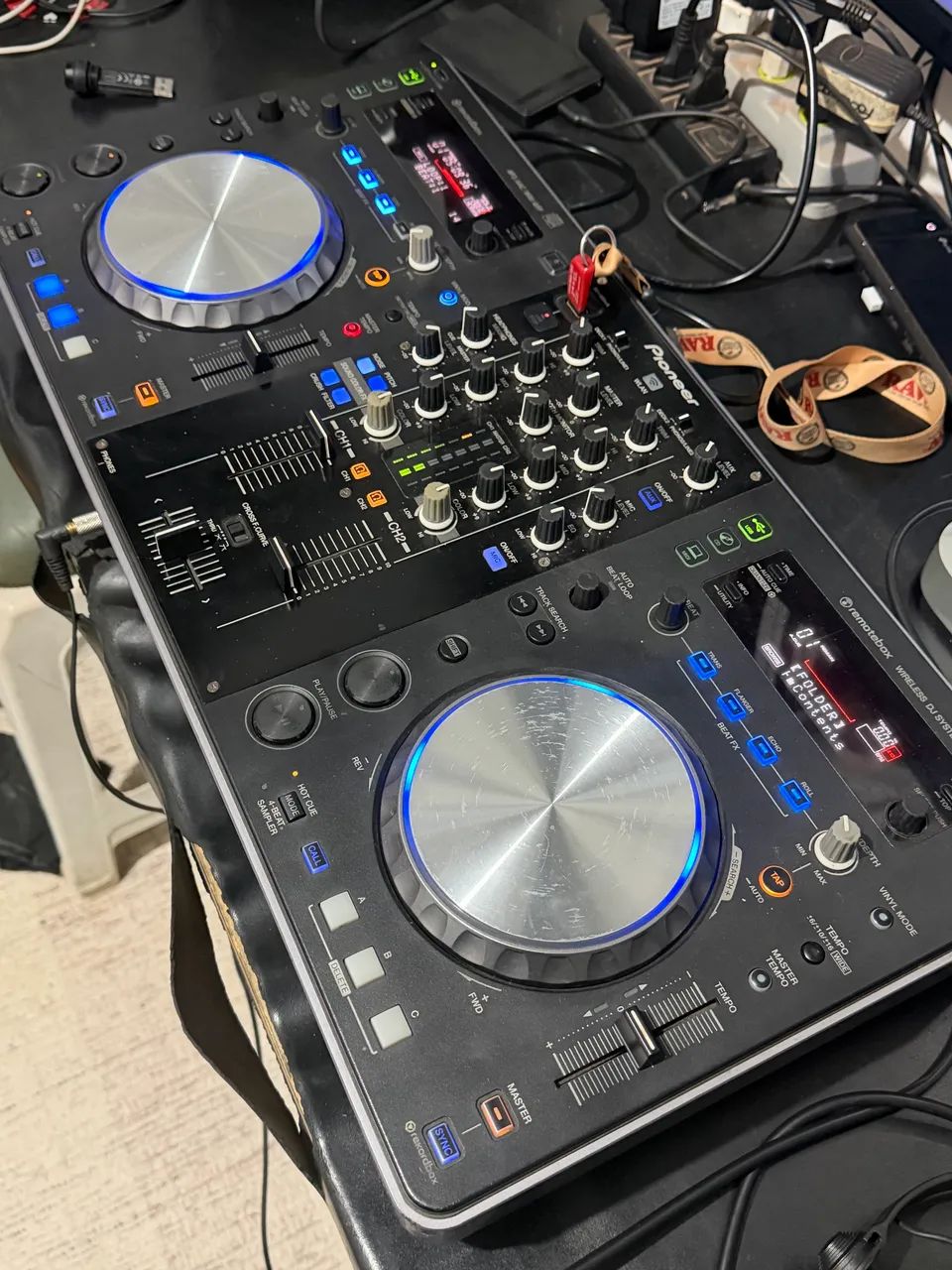 XDJ R1 